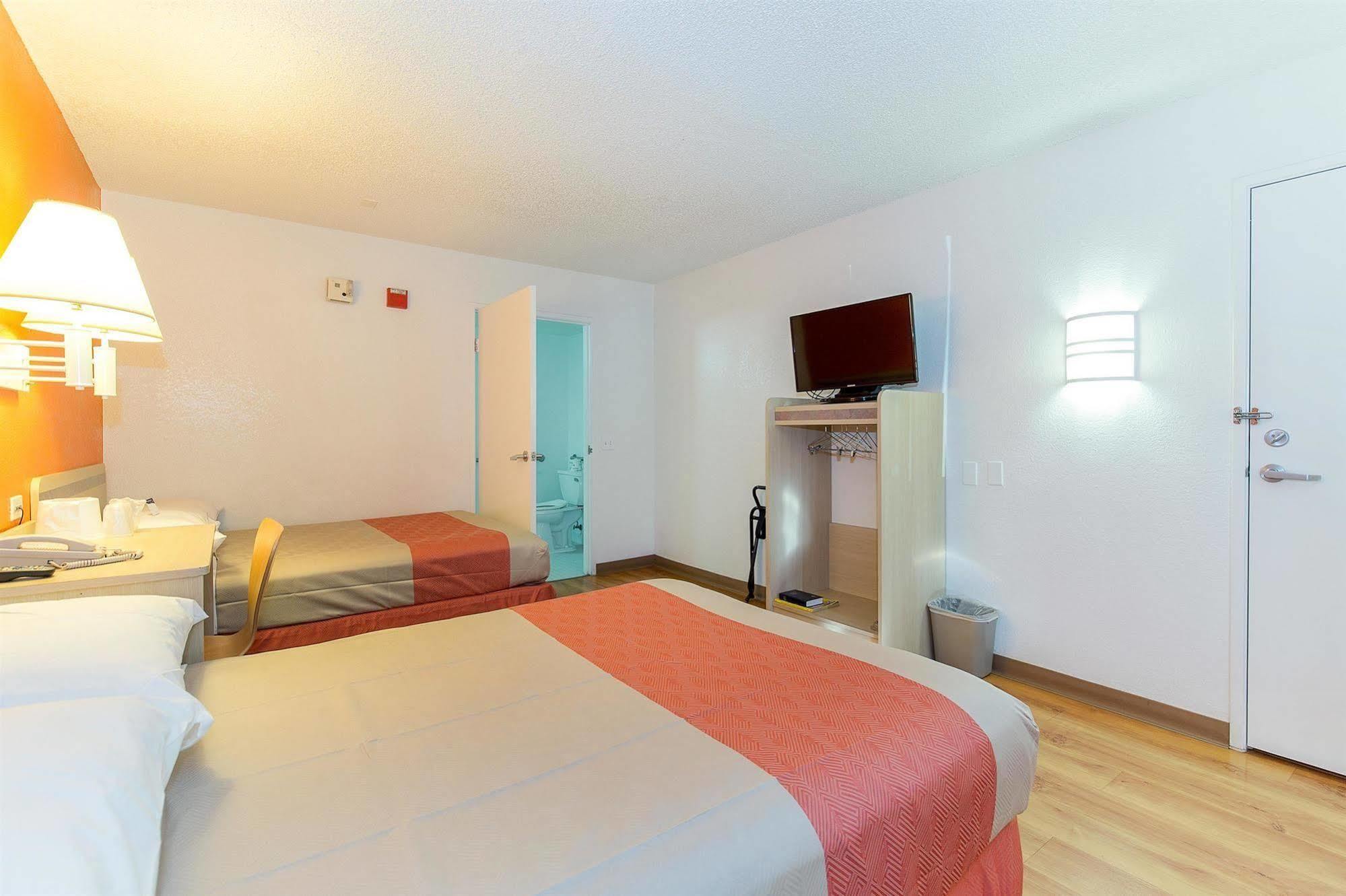 Motel 6 Hayward, Ca- Silicon Valley Gateway Ngoại thất bức ảnh