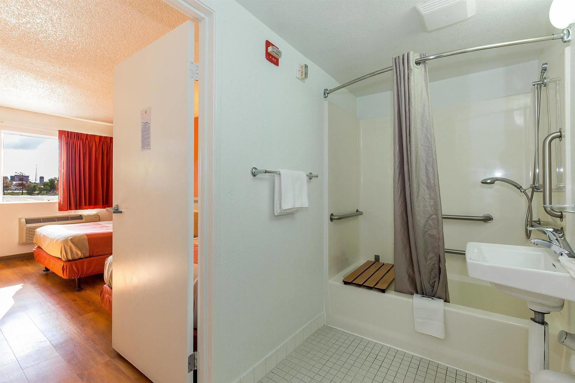 Motel 6 Hayward, Ca- Silicon Valley Gateway Ngoại thất bức ảnh